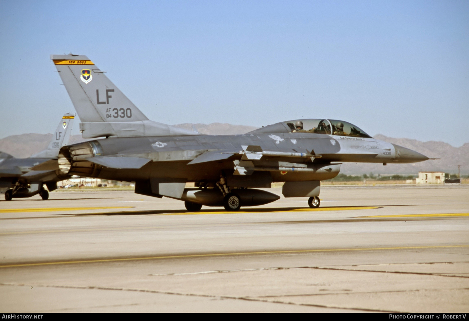 Aircraft Photo of 84-1330 / AF84-330 | General Dynamics F-16D Fighting Falcon | USA - Air Force | AirHistory.net #616471