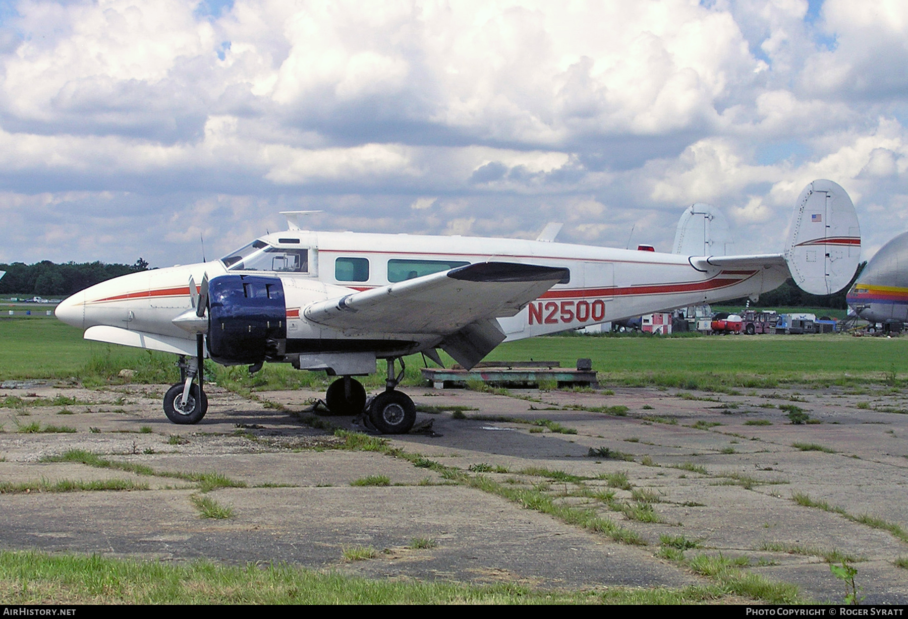 Aircraft Photo of N2500 | Beech D18S/Tri-Gear | AirHistory.net #616493