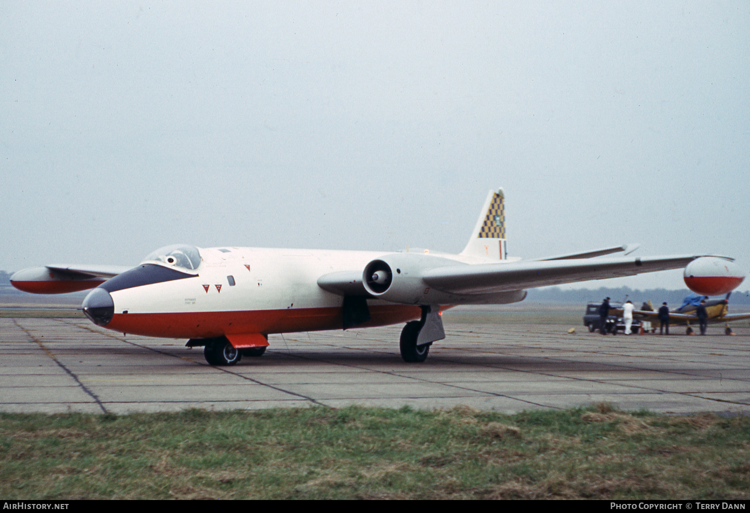 Aircraft Photo of WJ753 | English Electric Canberra B2 | UK - Air Force | AirHistory.net #616627