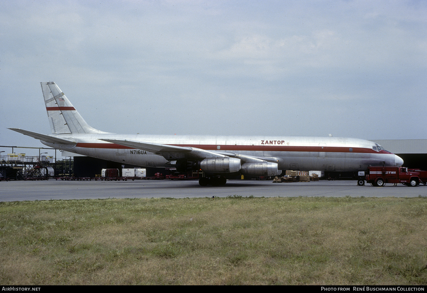 Aircraft Photo of N716UA | Douglas DC-8-33(F) | Zantop International Airlines | AirHistory.net #616633