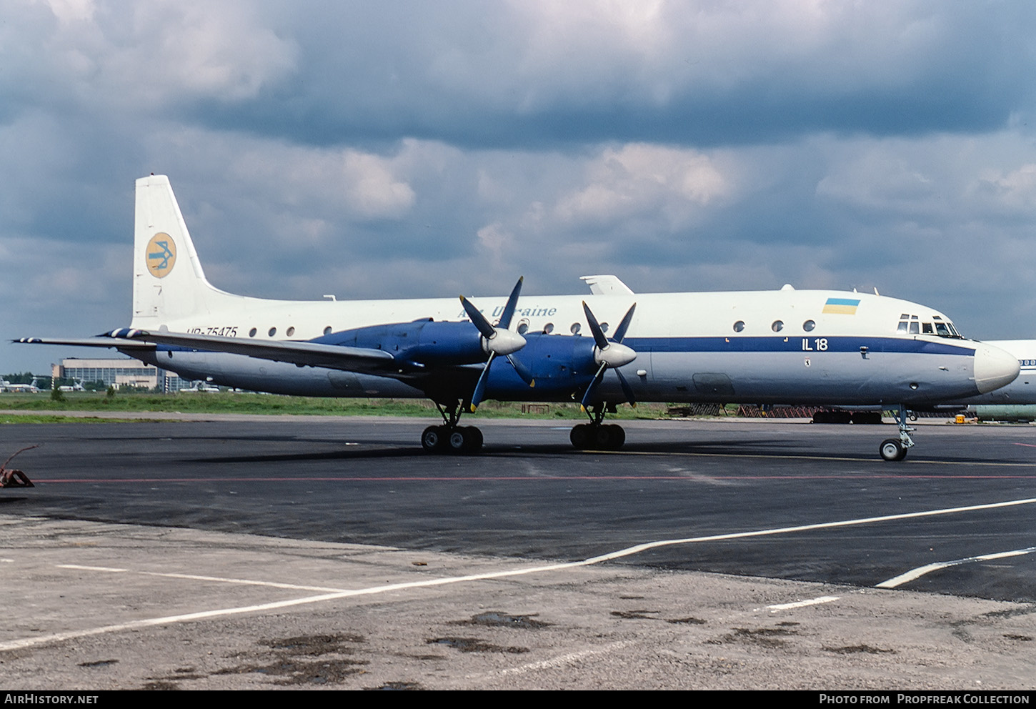 Aircraft Photo of UR-75475 | Ilyushin Il-18D | Air Ukraine | AirHistory.net #616773