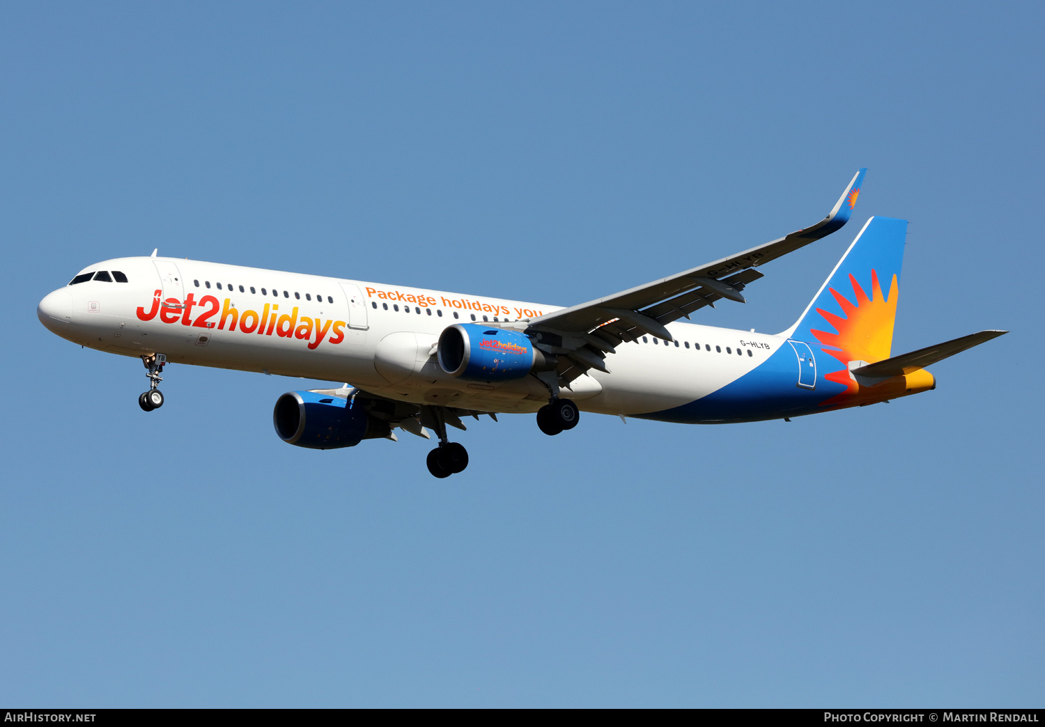Aircraft Photo of G-HLYB | Airbus A321-211 | Jet2 Holidays | AirHistory.net #616849