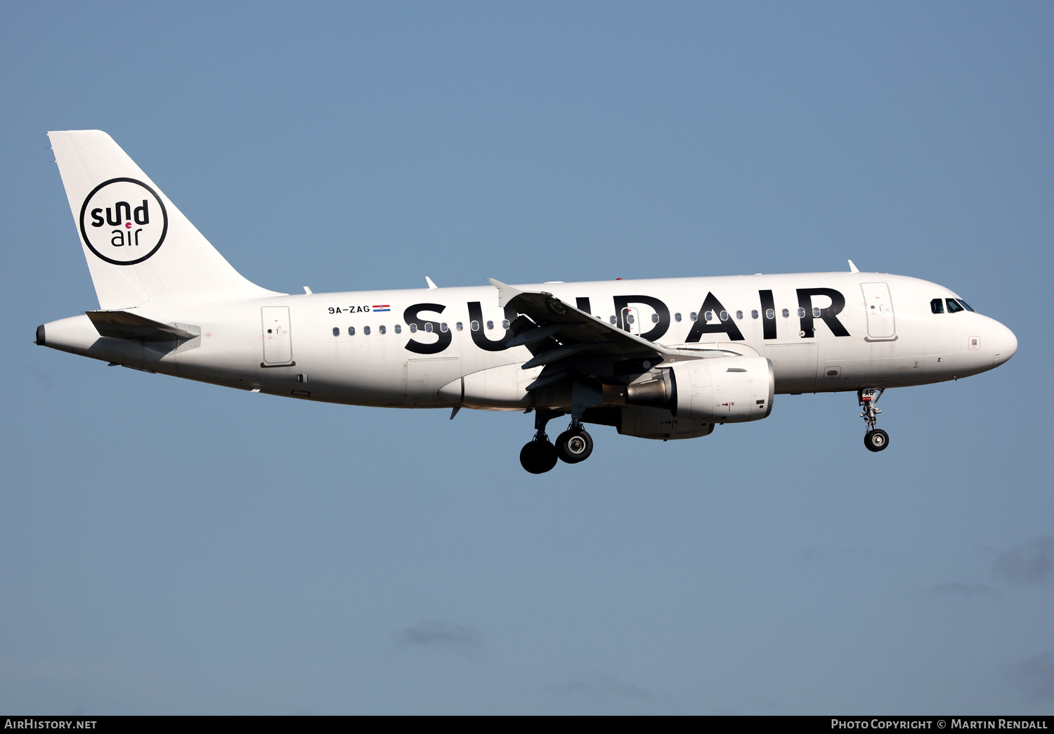 Aircraft Photo of 9A-ZAG | Airbus A319-111 | Sundair | AirHistory.net #616856