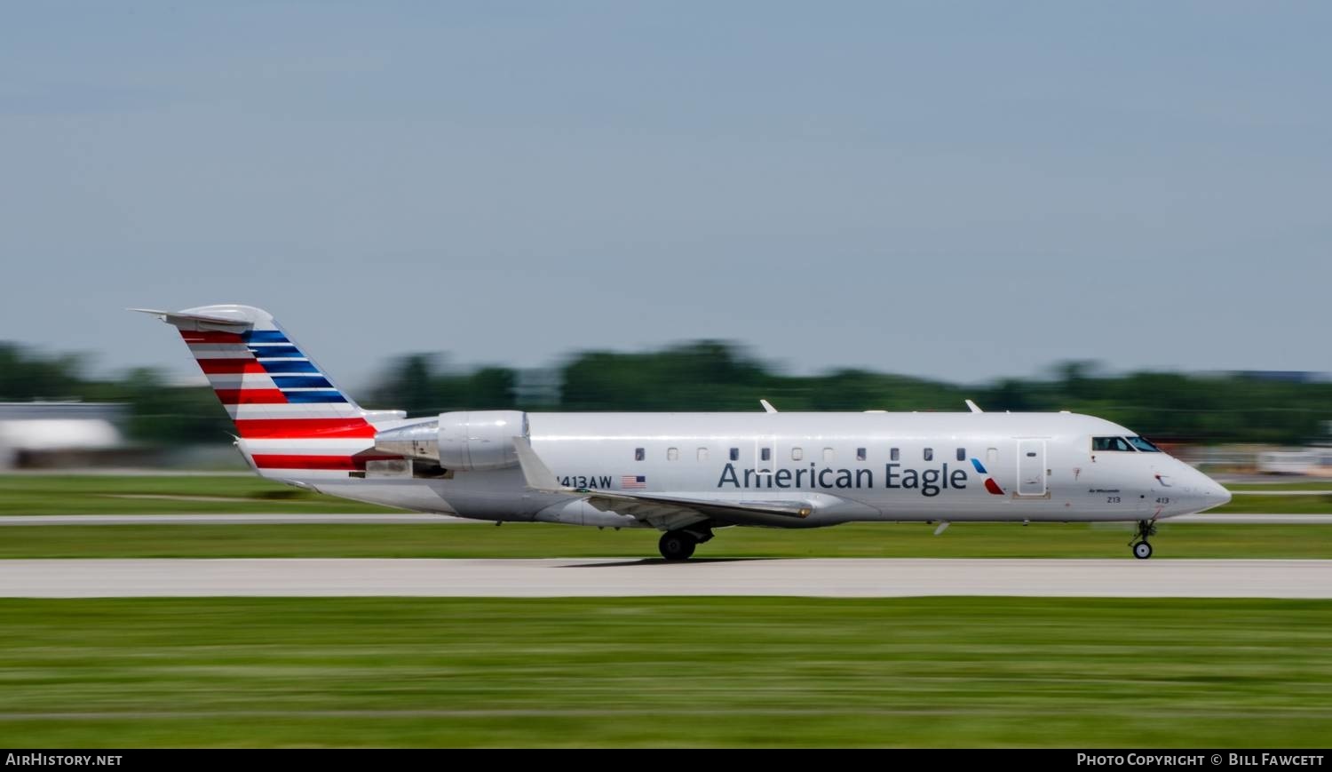 Aircraft Photo of N413AW | Bombardier CRJ-200LR (CL-600-2B19) | American Eagle | AirHistory.net #616875