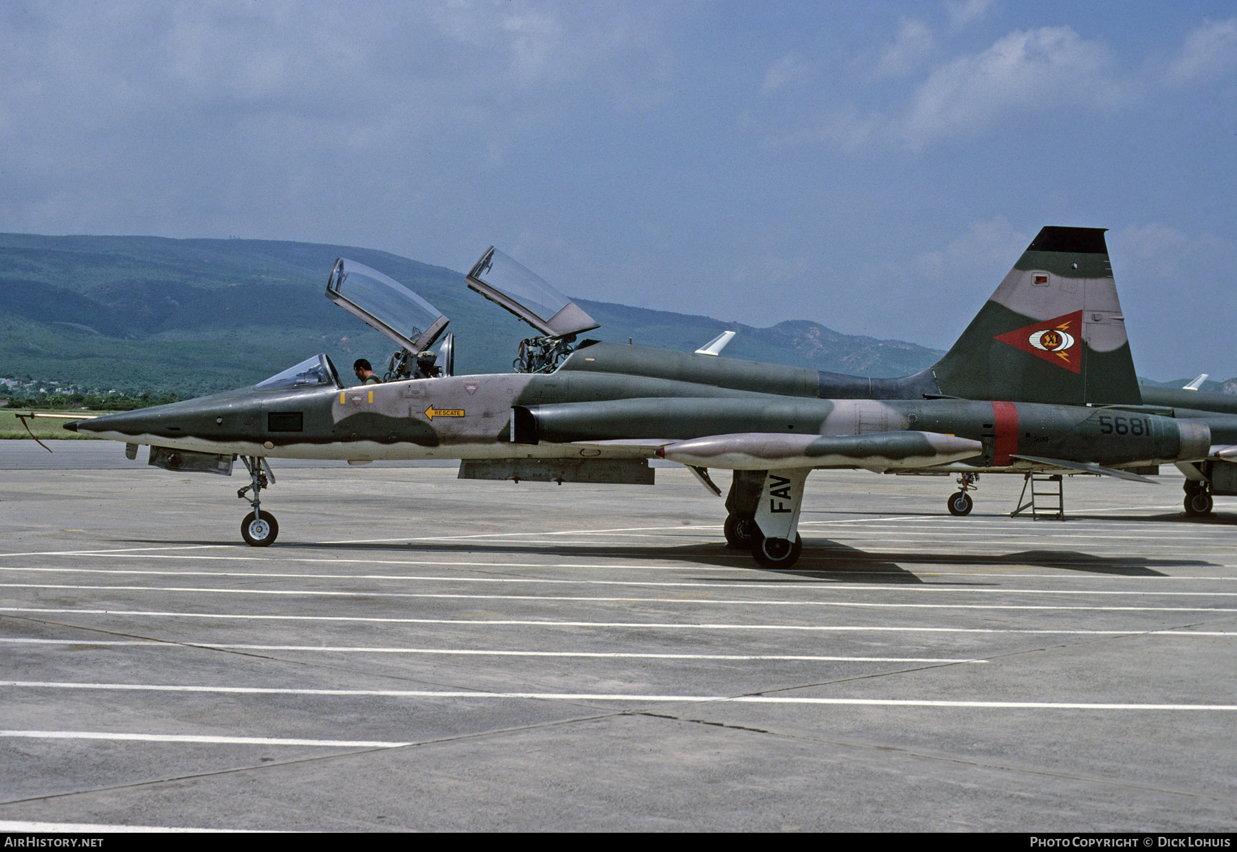 Aircraft Photo of 5681 | Canadair VF-5D | Venezuela - Air Force | AirHistory.net #616962