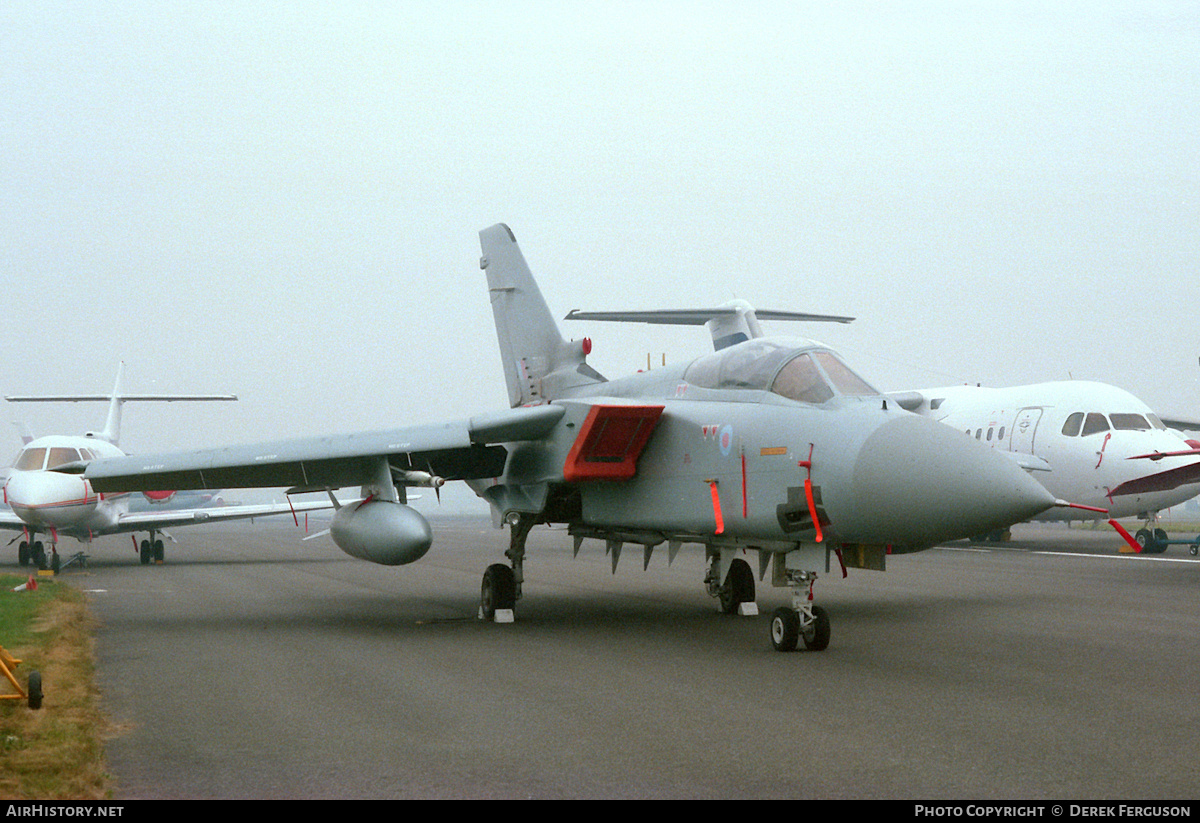 Aircraft Photo of ZD901 | Panavia Tornado F2 | UK - Air Force | AirHistory.net #617017