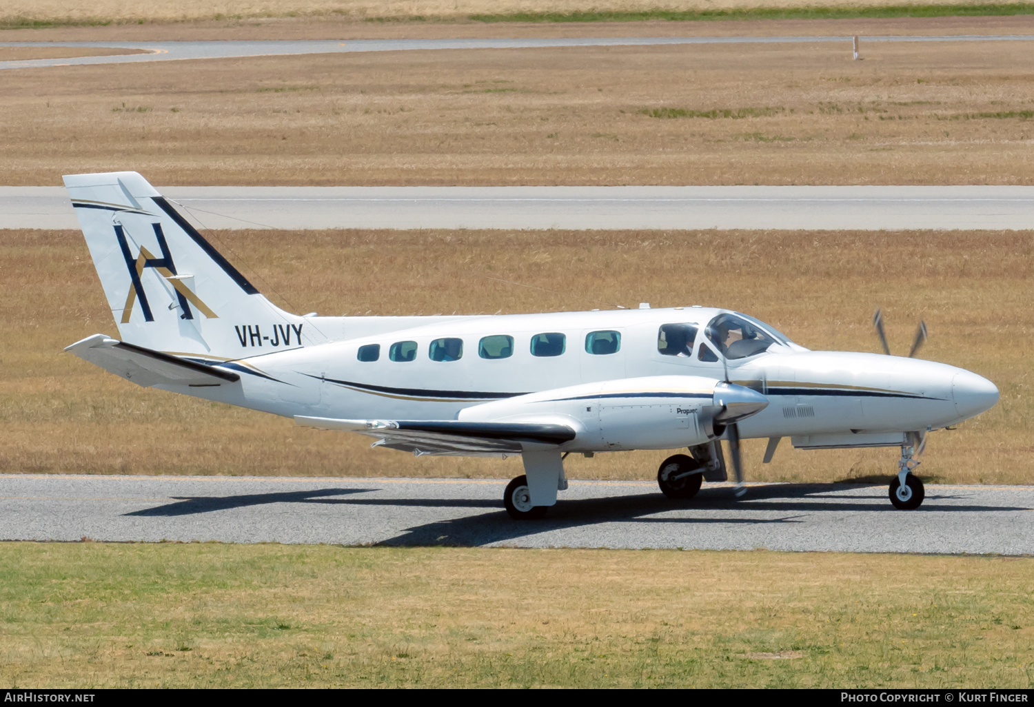 Aircraft Photo of VH-JVY | Cessna 441 Conquest | AirHistory.net #617107