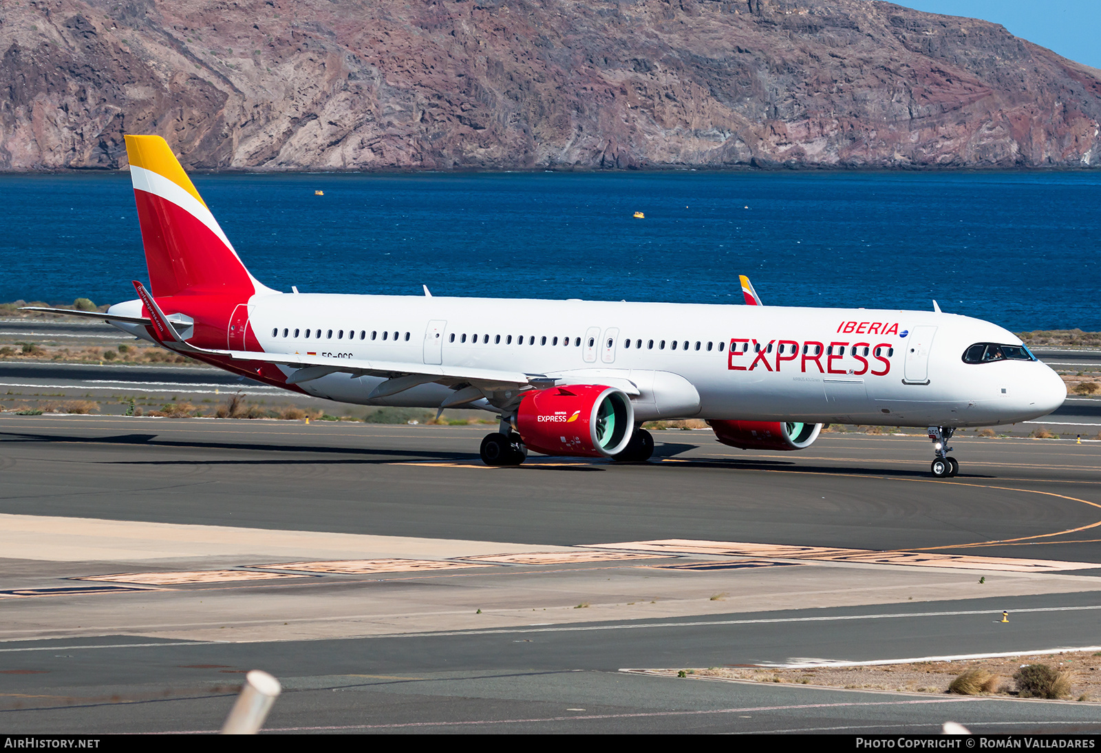 Aircraft Photo of EC-OCC | Airbus A321-251NX | Iberia Express | AirHistory.net #617157