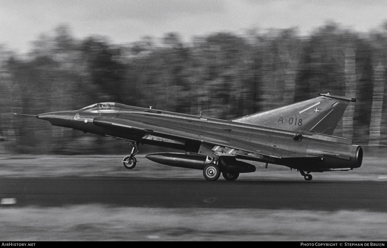 Aircraft Photo of A-018 | Saab F-35 Draken | Denmark - Air Force | AirHistory.net #617174