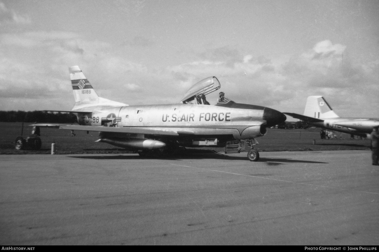 Aircraft Photo of 51-6188 / 16188 | North American F-86D Sabre | USA - Air Force | AirHistory.net #617175