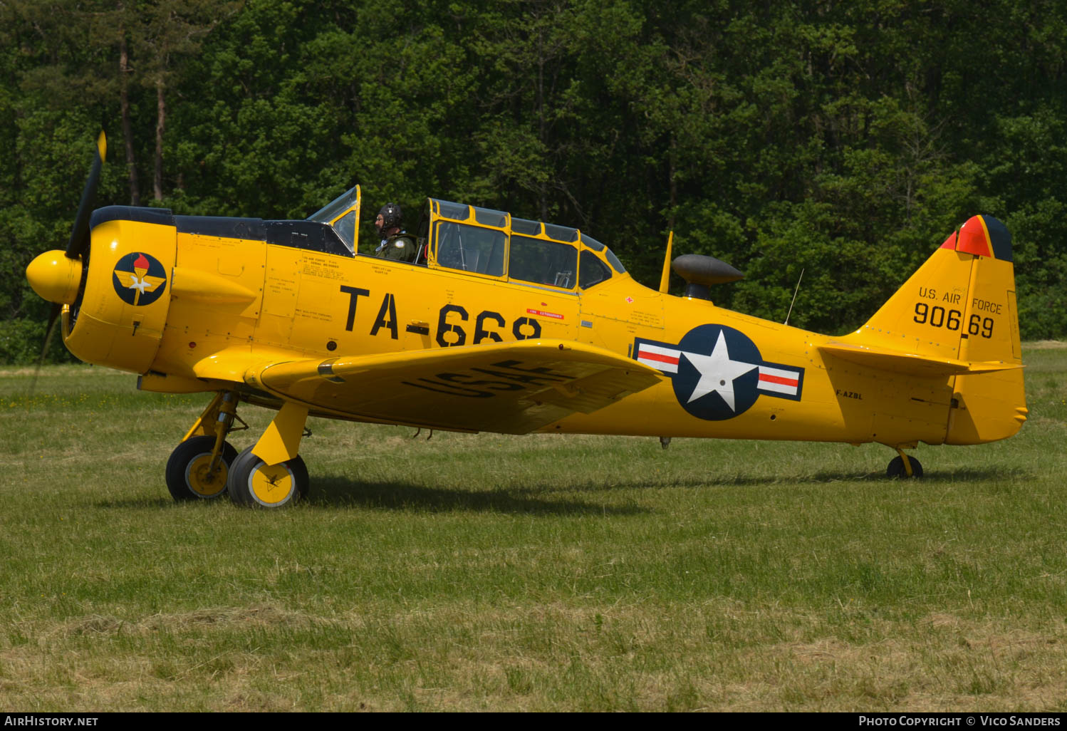 Aircraft Photo of F-AZBL / 90669 | North American SNJ-5 Texan | USA - Air Force | AirHistory.net #617219