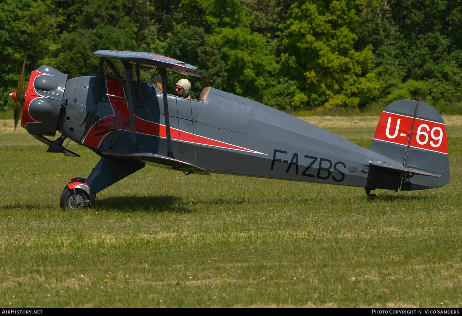 Aircraft Photo of F-AZBS / U-69 | Bücker Bü 133C Jungmeister | AirHistory.net #617240