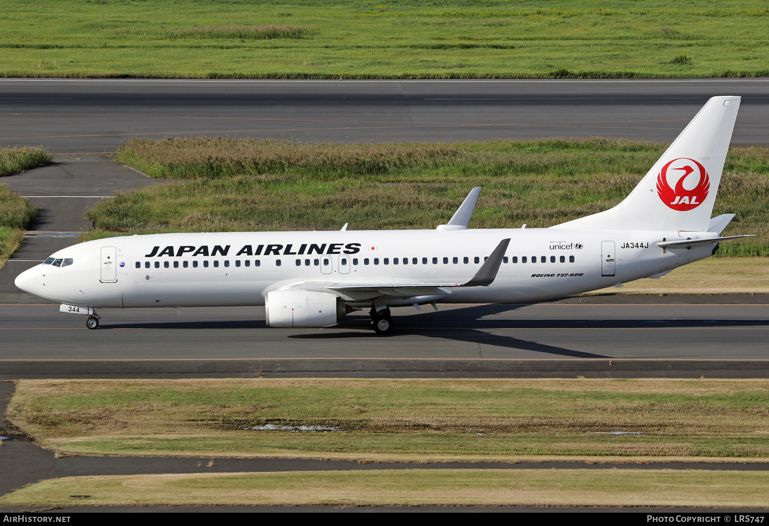 Aircraft Photo of JA344J | Boeing 737-846 | Japan Airlines - JAL | AirHistory.net #617309