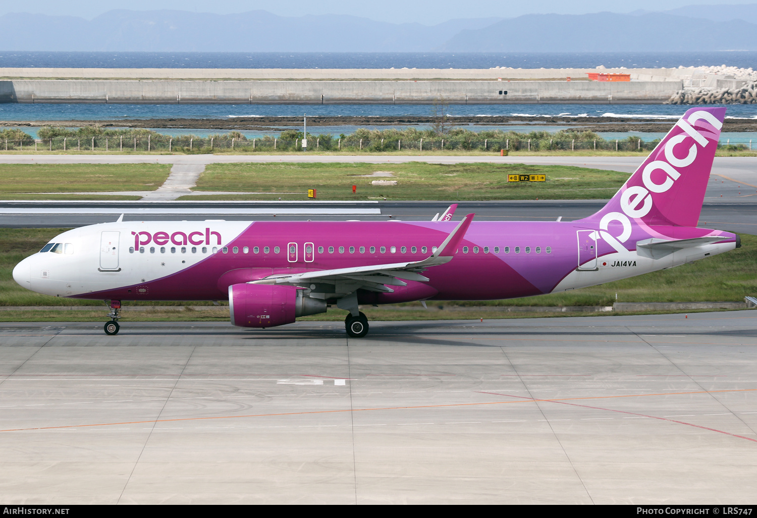 Aircraft Photo of JA14VA | Airbus A320-214 | Peach Aviation | AirHistory.net #617338