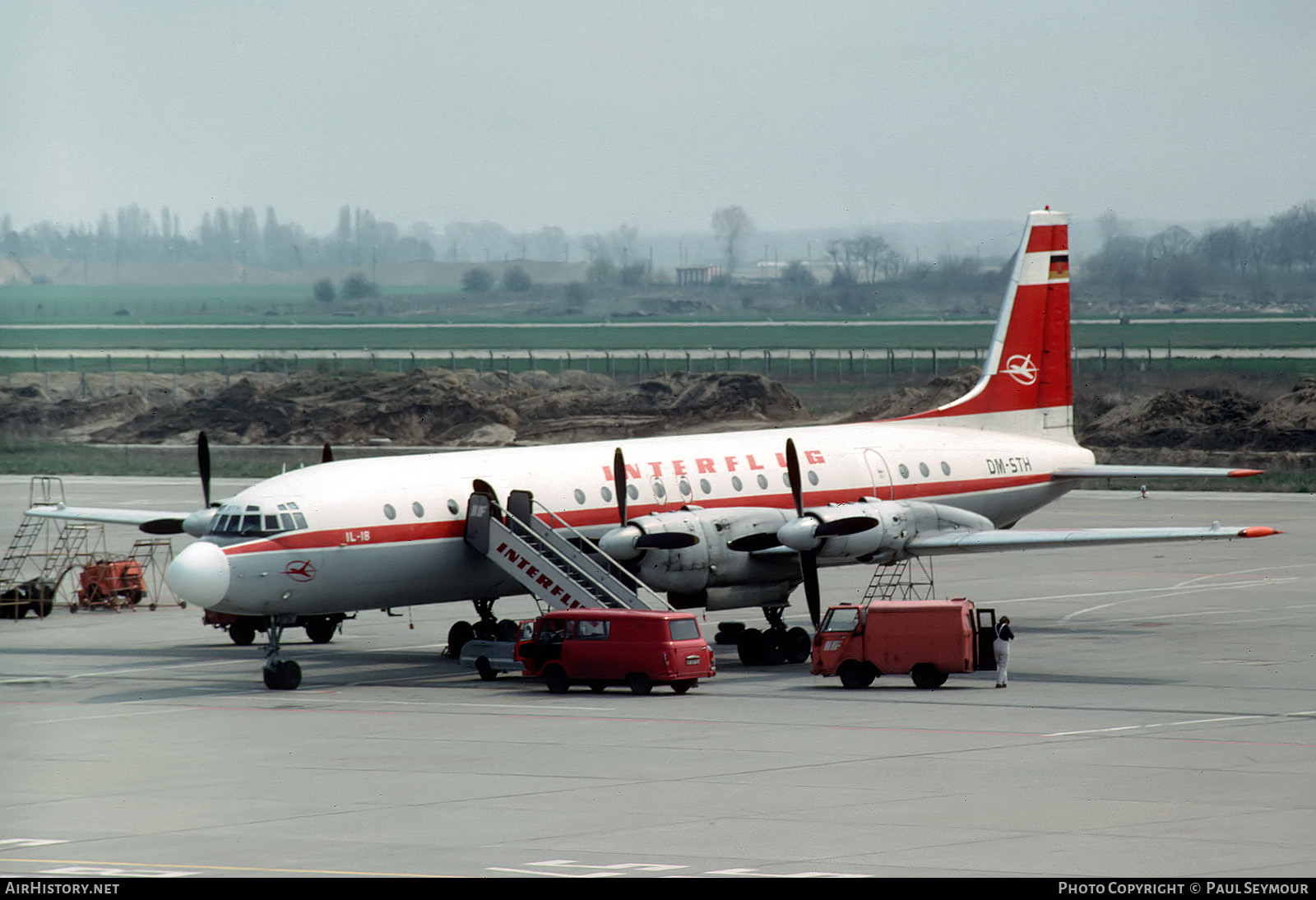 Aircraft Photo of DM-STH | Ilyushin Il-18V | Interflug | AirHistory.net #617391