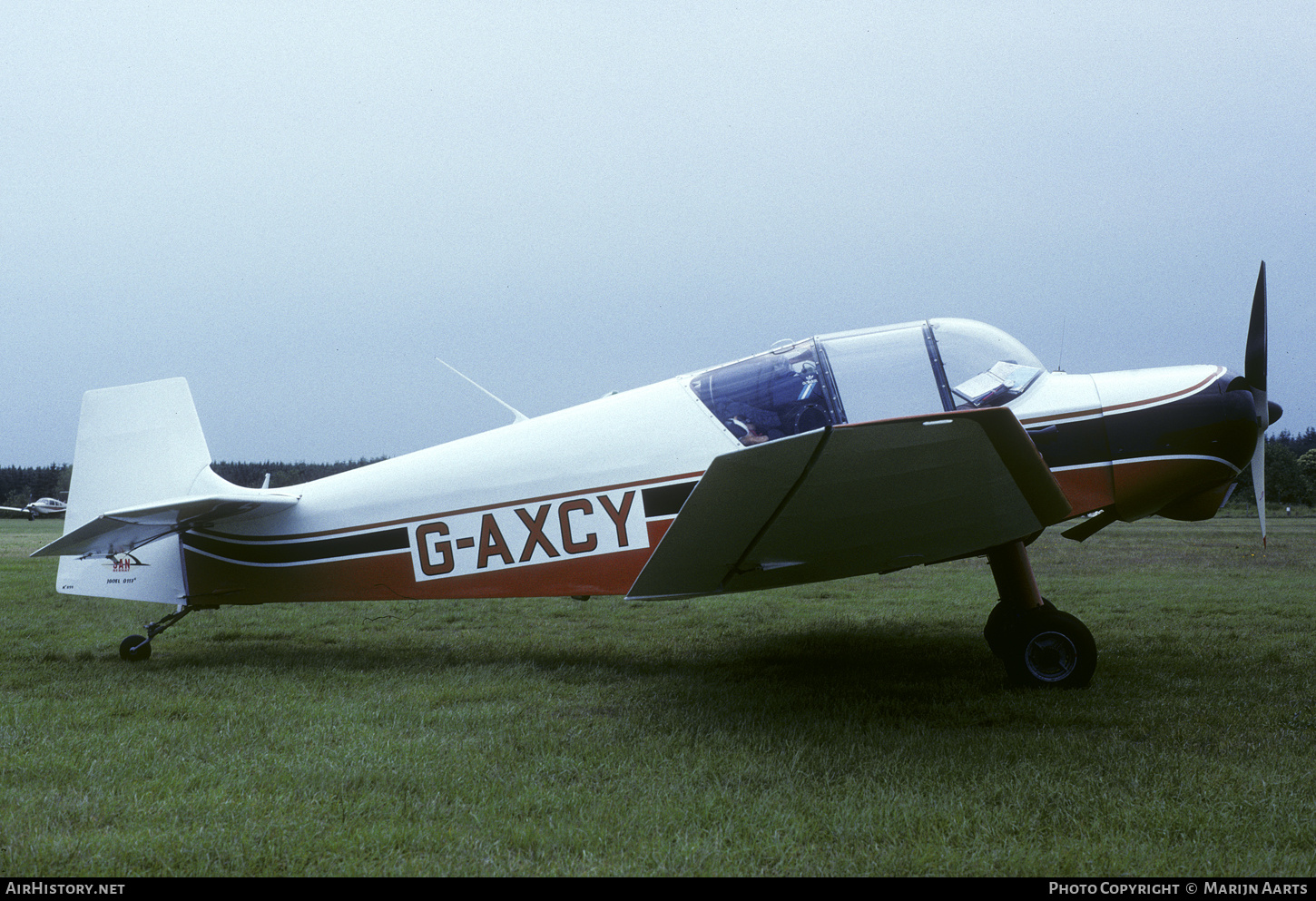 Aircraft Photo of G-AXCY | SAN Jodel D-117A | AirHistory.net #617399