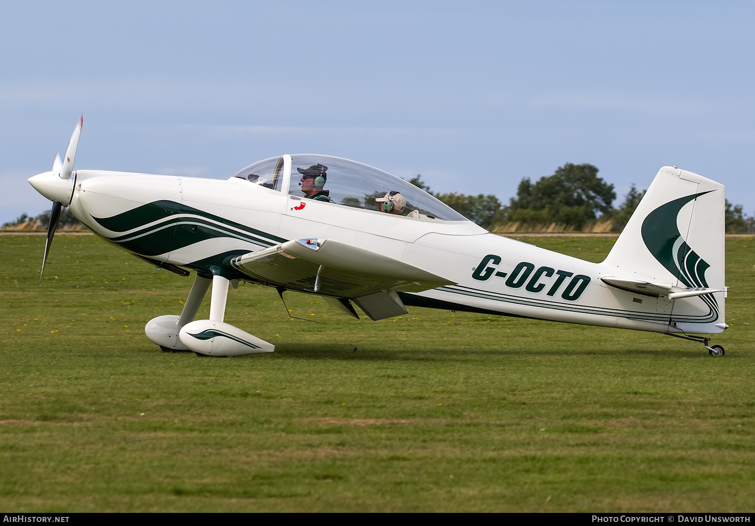 Aircraft Photo of G-OCTO | Van's RV-8 | AirHistory.net #617449