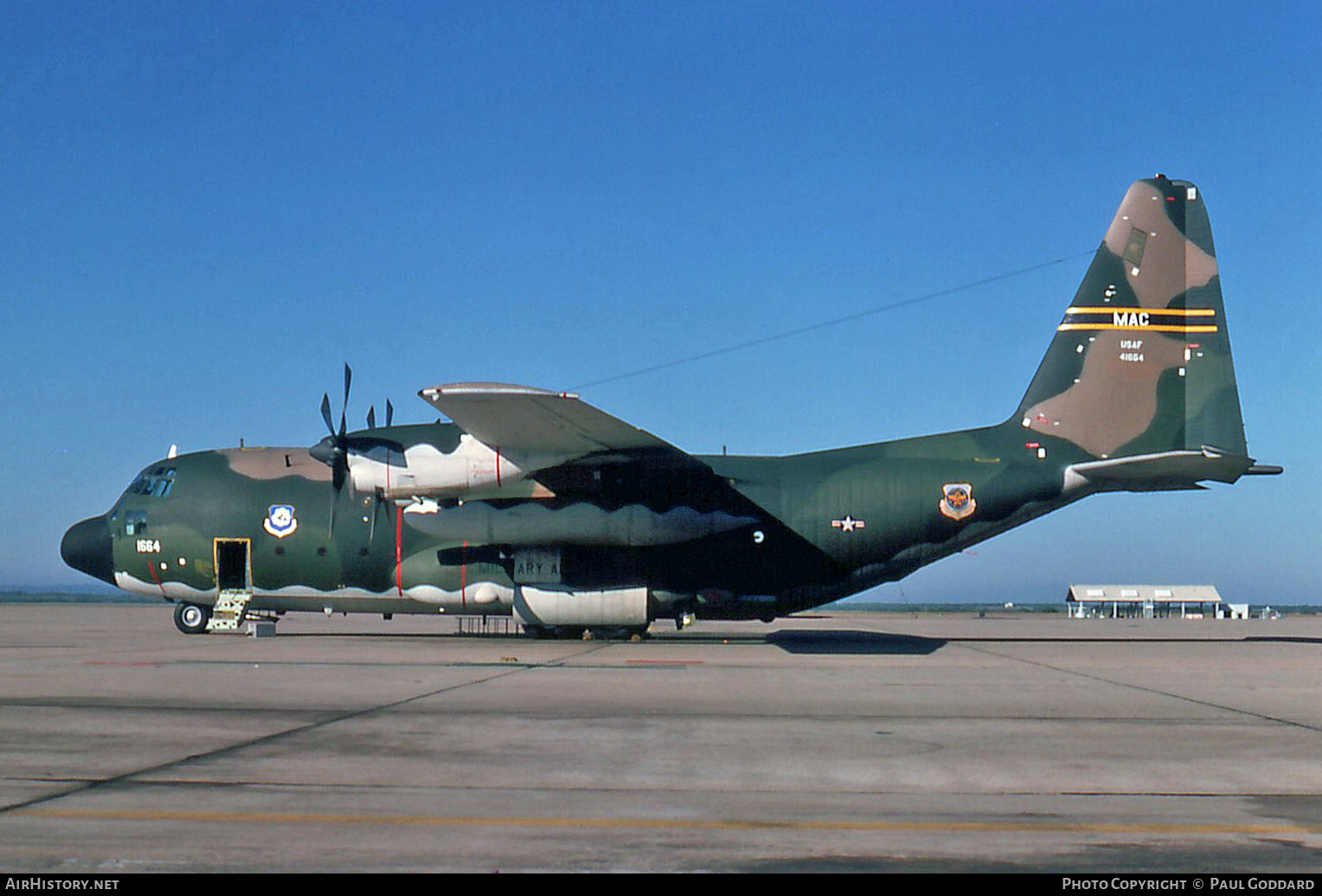 Aircraft Photo of 74-1664 / 41664 | Lockheed C-130H Hercules | USA - Air Force | AirHistory.net #617466