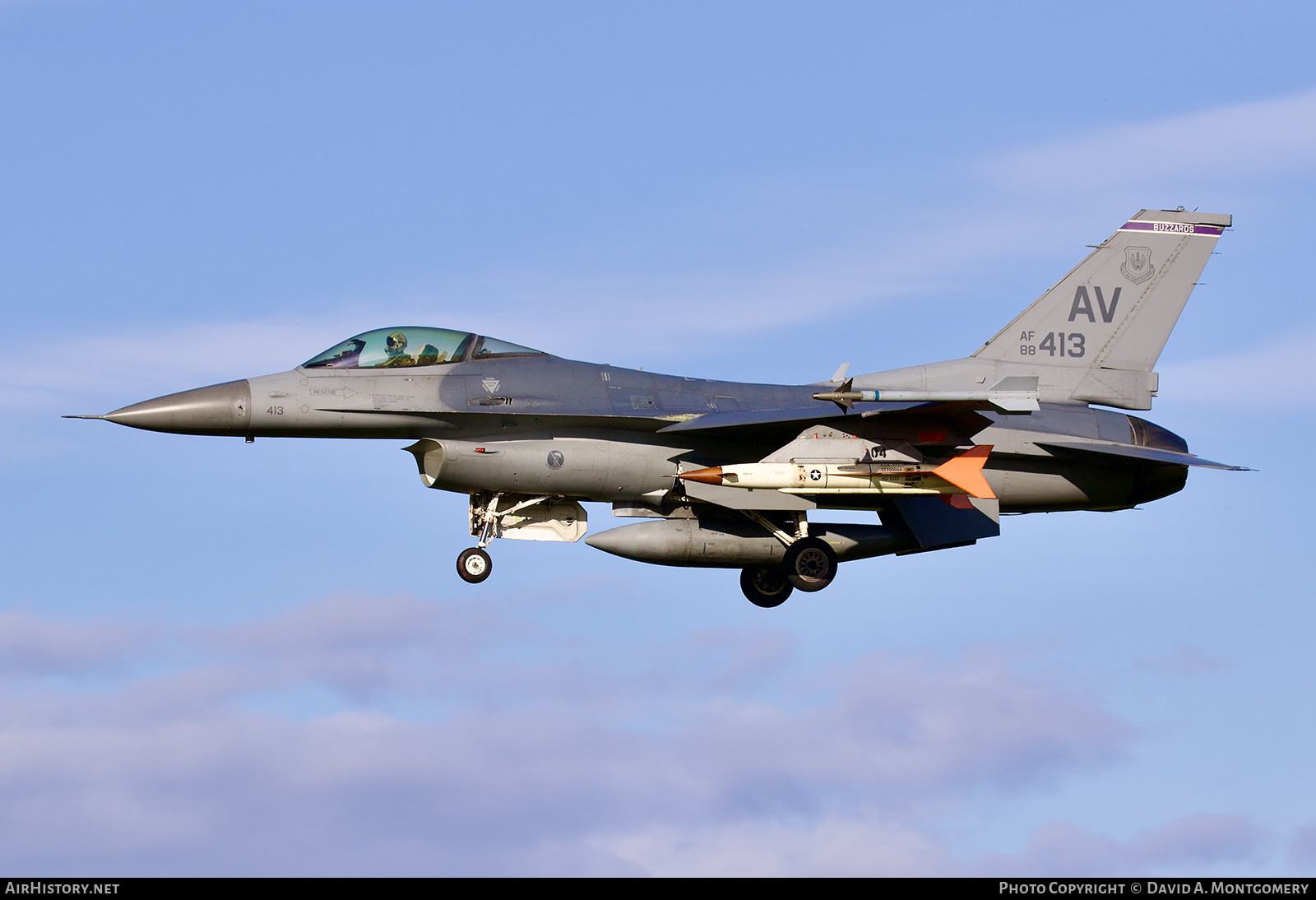 Aircraft Photo of 88-0413 / AF88-413 | General Dynamics F-16CG Night Falcon | USA - Air Force | AirHistory.net #617531
