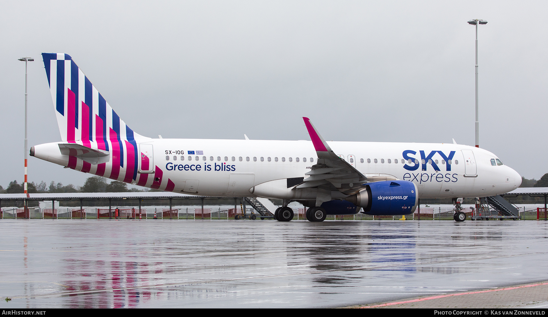 Aircraft Photo of SX-IOG | Airbus A320-251N | Sky Express | AirHistory.net #617573