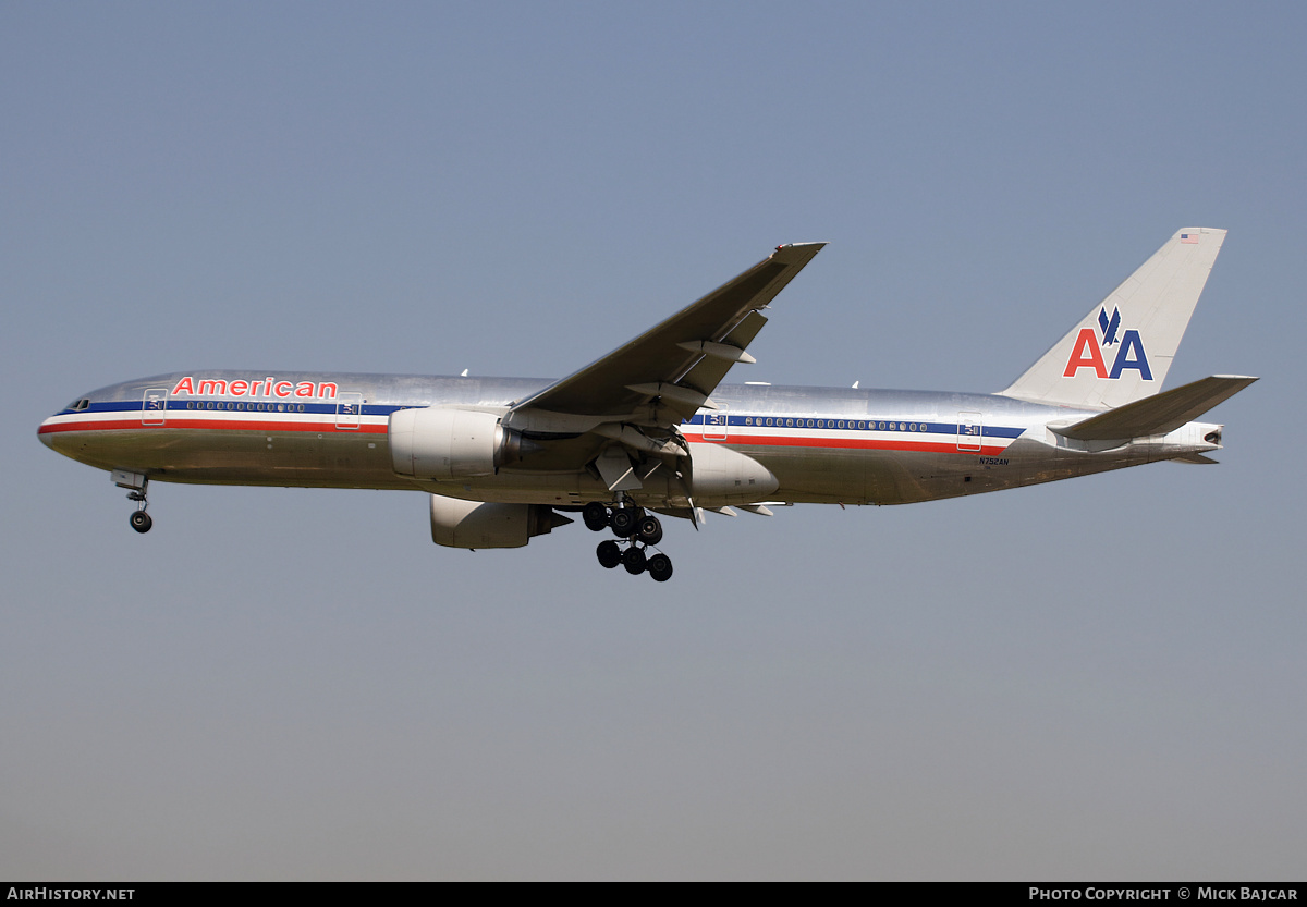 Aircraft Photo of N752AN | Boeing 777-223/ER | American Airlines | AirHistory.net #617574