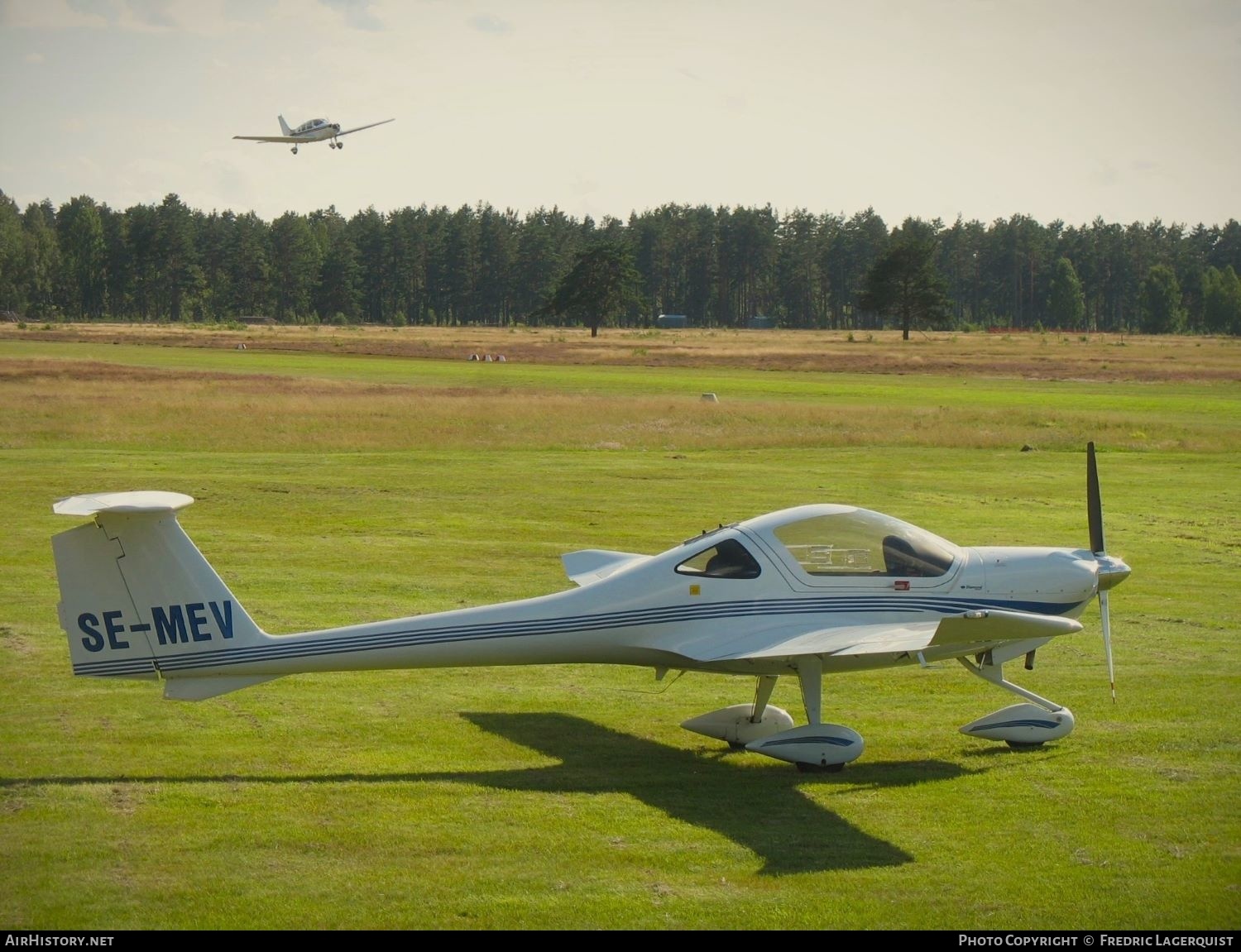 Aircraft Photo of SE-MEV | Diamond DA20C-1 Katana | AirHistory.net #617583