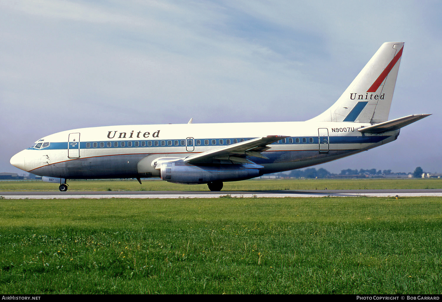 Aircraft Photo of N9007U | Boeing 737-222 | United Air Lines | AirHistory.net #617693