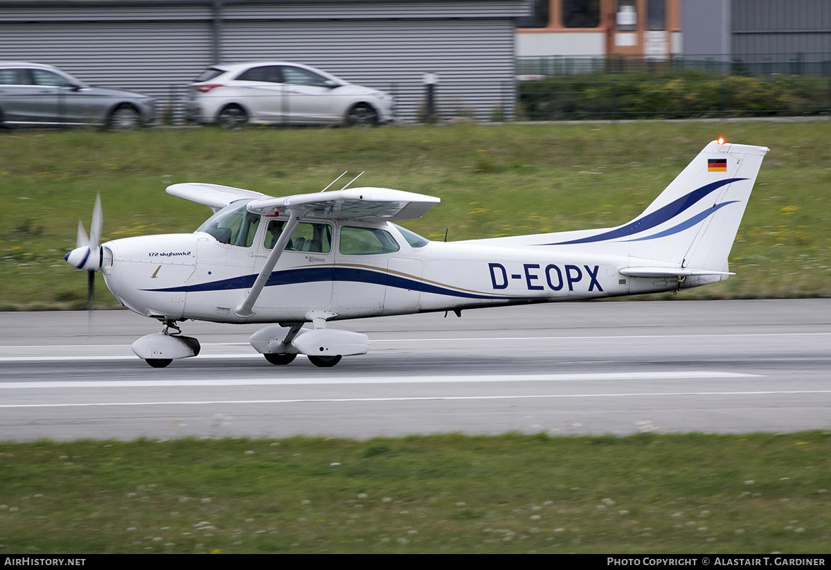 Aircraft Photo of D-EOPX | Cessna 172P Skyhawk | AirHistory.net #617846