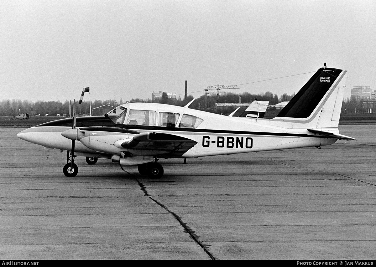 Aircraft Photo of G-BBNO | Piper PA-23-250 Aztec E | AirHistory.net #617940
