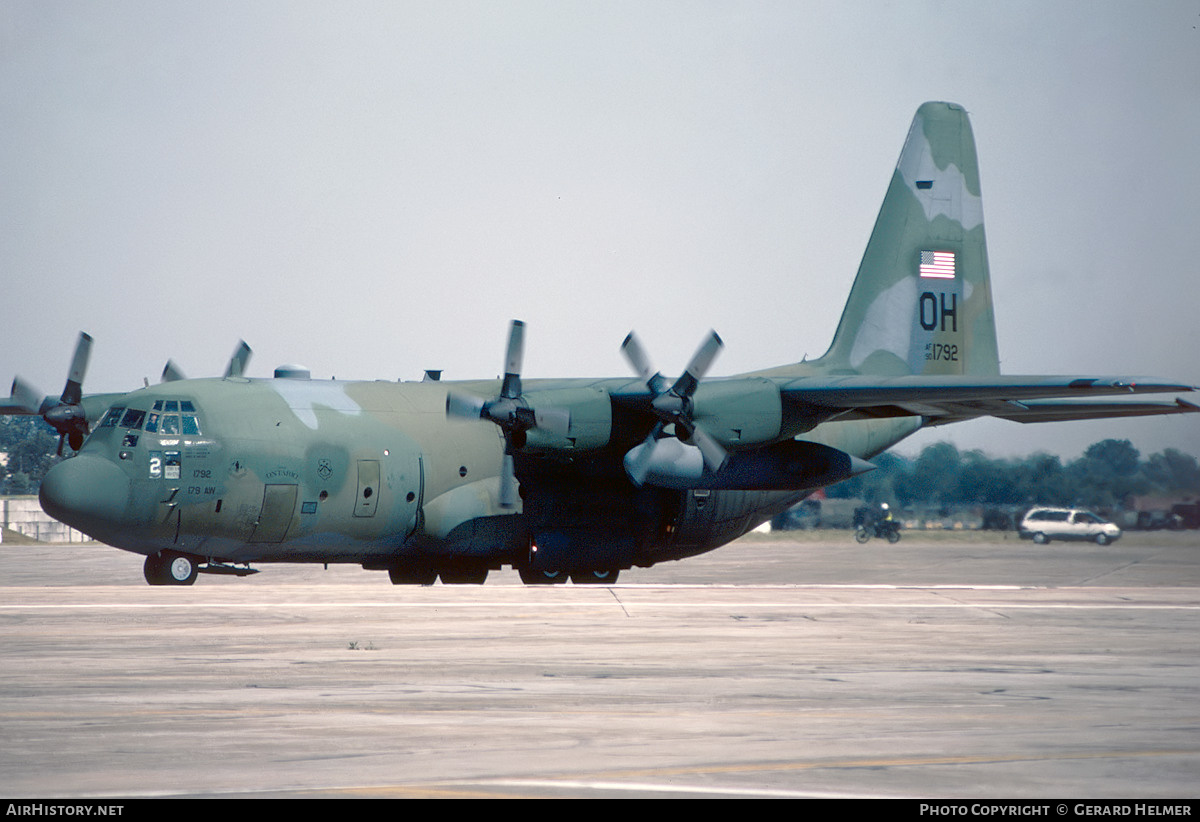 Aircraft Photo of 90-1792 / AF90-1792 | Lockheed C-130H Hercules | USA - Air Force | AirHistory.net #618070