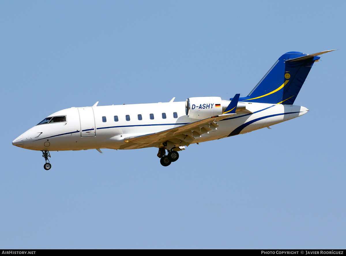 Aircraft Photo of D-ASHY | Bombardier Challenger 650 (CL-600-2B16) | AirHistory.net #618097