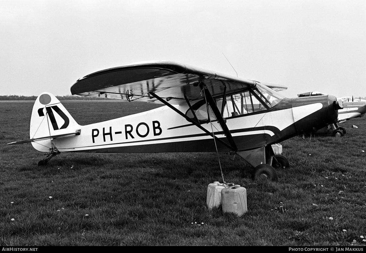 Aircraft Photo of PH-ROB | Piper PA-18-150 Super Cub | Air Service Holland | AirHistory.net #618527