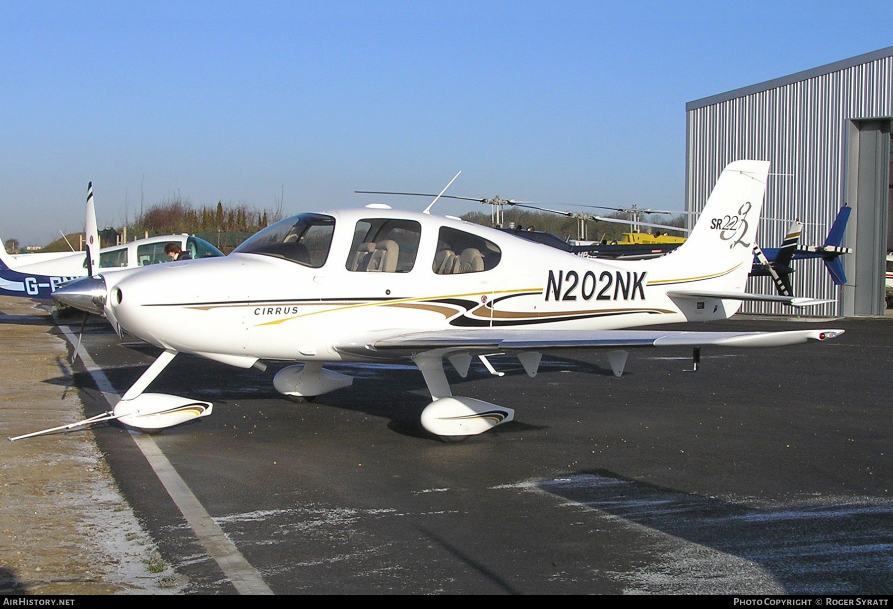 Aircraft Photo of N202NK | Cirrus SR-22 G2 | AirHistory.net #618592