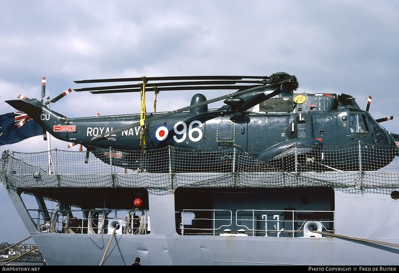 Aircraft Photo of XV703 | Westland WS-61 Sea King HAS6 | UK - Navy | AirHistory.net #618627