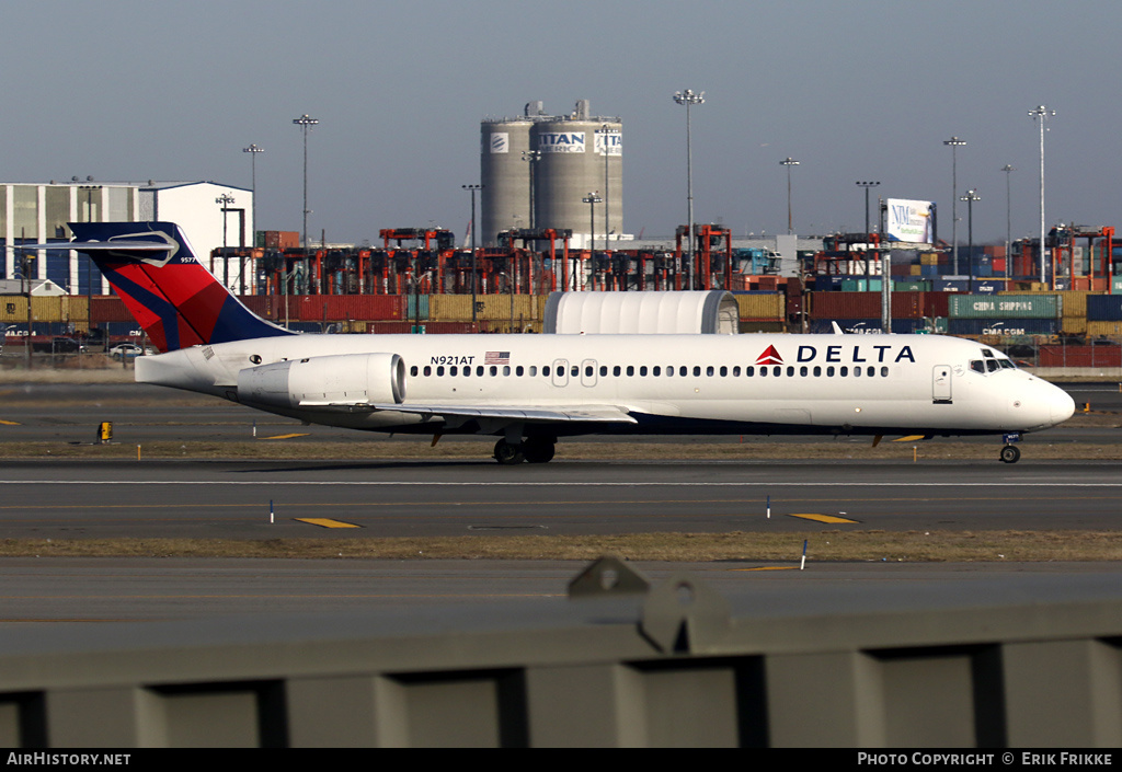Aircraft Photo of N921AT | Boeing 717-231 | Delta Air Lines | AirHistory.net #618712