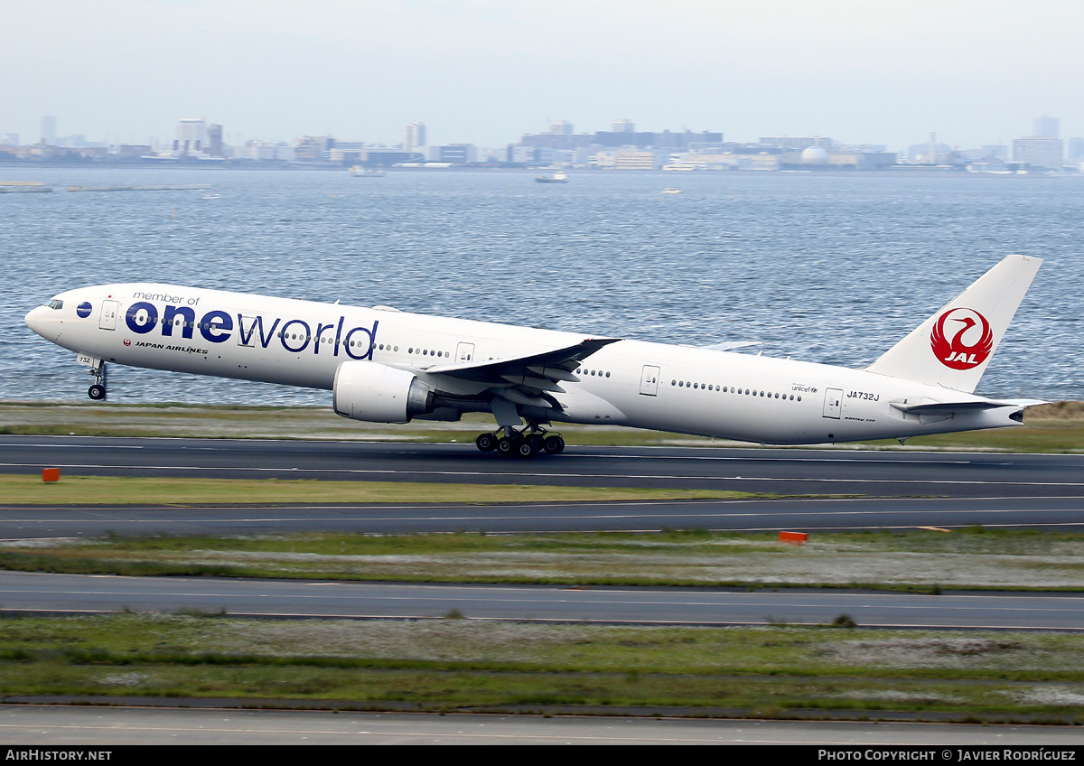 Aircraft Photo of JA732J | Boeing 777-346/ER | Japan Airlines - JAL | AirHistory.net #618745