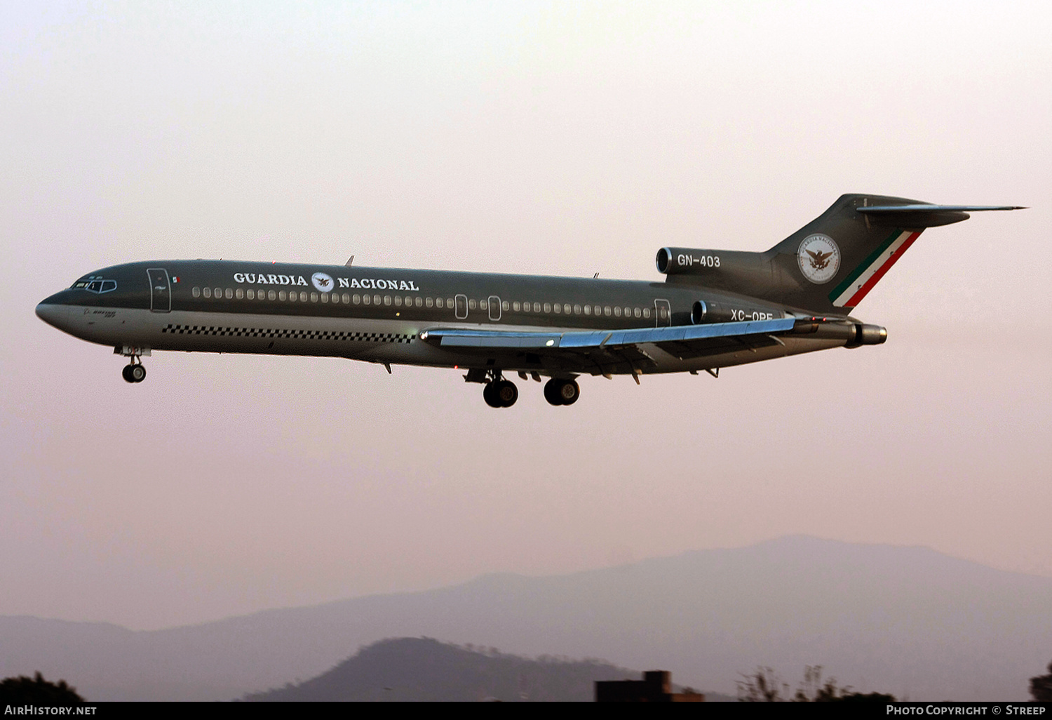 Aircraft Photo of XC-OPF | Boeing 727-264 | Mexico - Guardia Nacional | AirHistory.net #618753