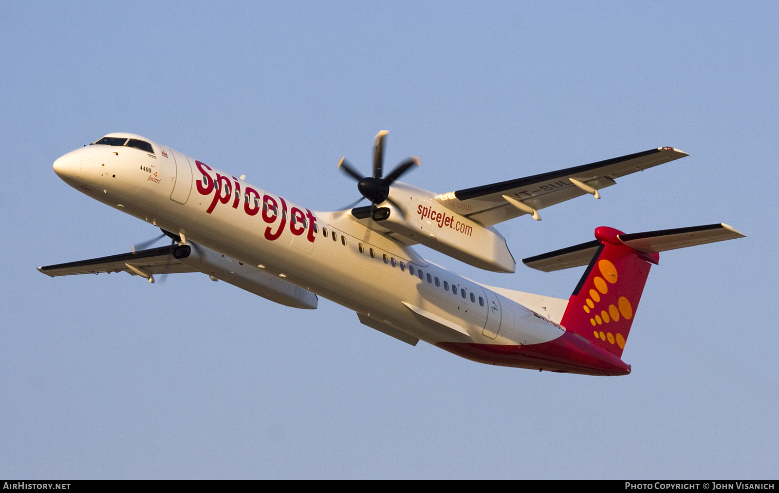 Aircraft Photo of VT-SUL | Bombardier DHC-8-402 Dash 8 | SpiceJet | AirHistory.net #618792
