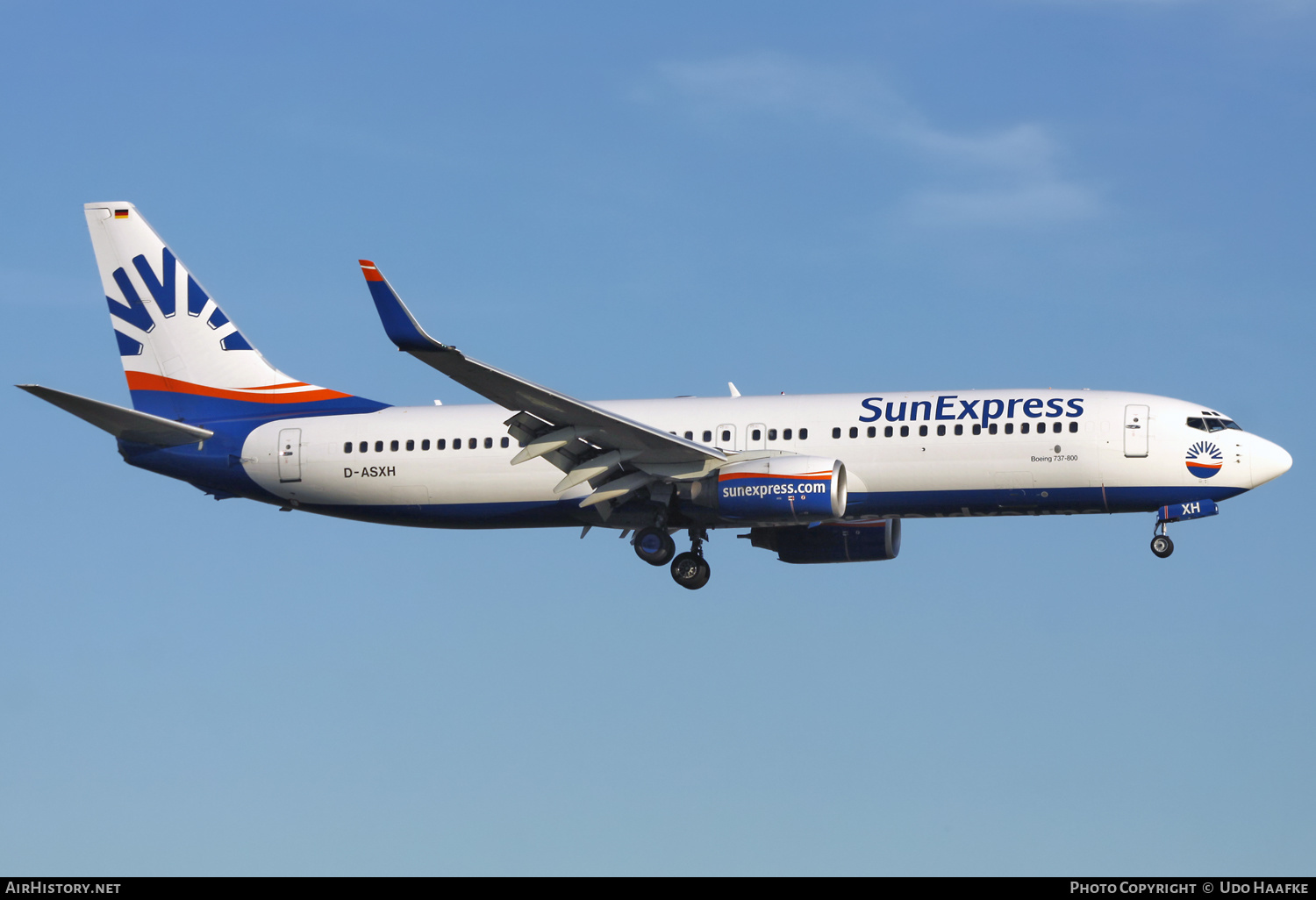 Aircraft Photo of D-ASXH | Boeing 737-8CX | SunExpress | AirHistory.net #618833