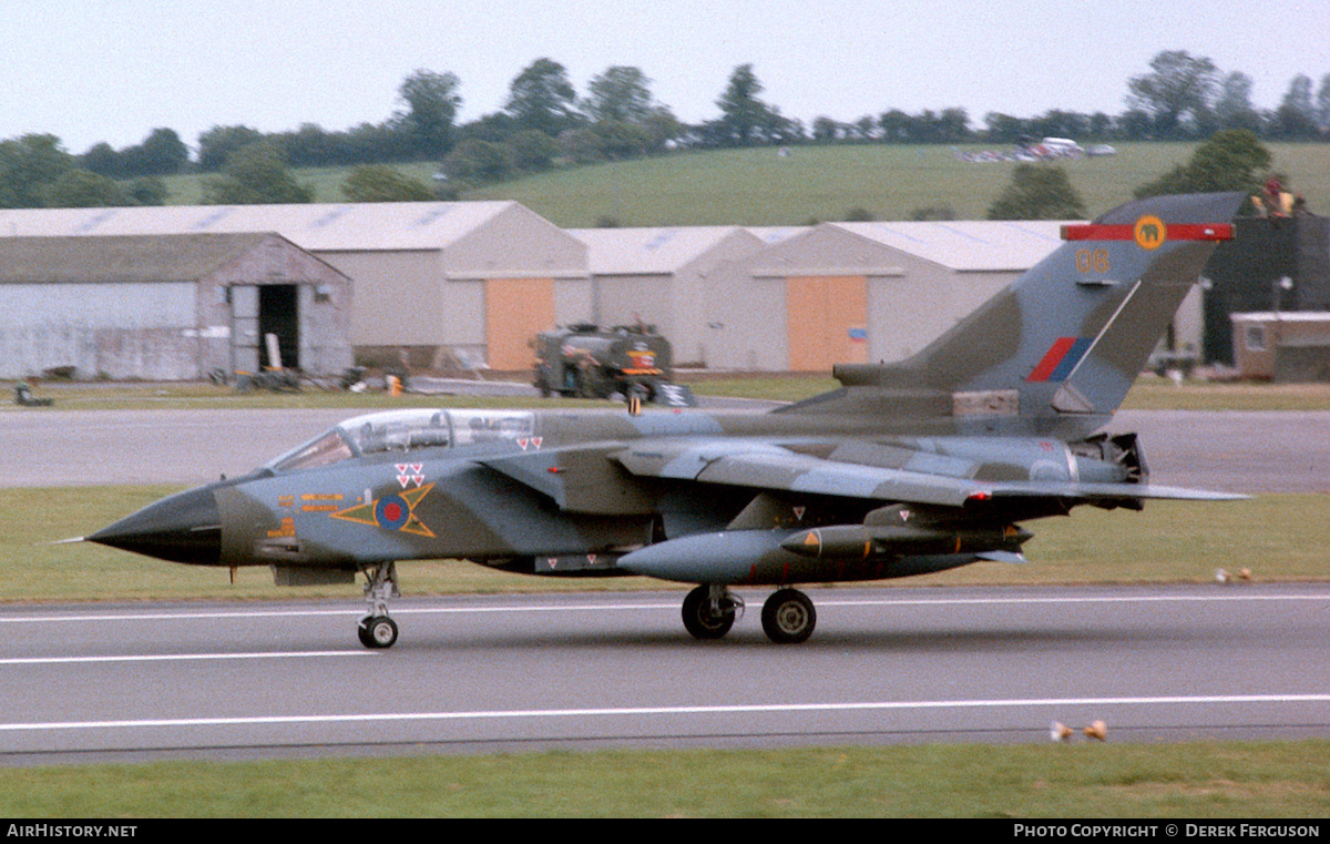Aircraft Photo of ZA395 | Panavia Tornado GR1 | UK - Air Force | AirHistory.net #618889