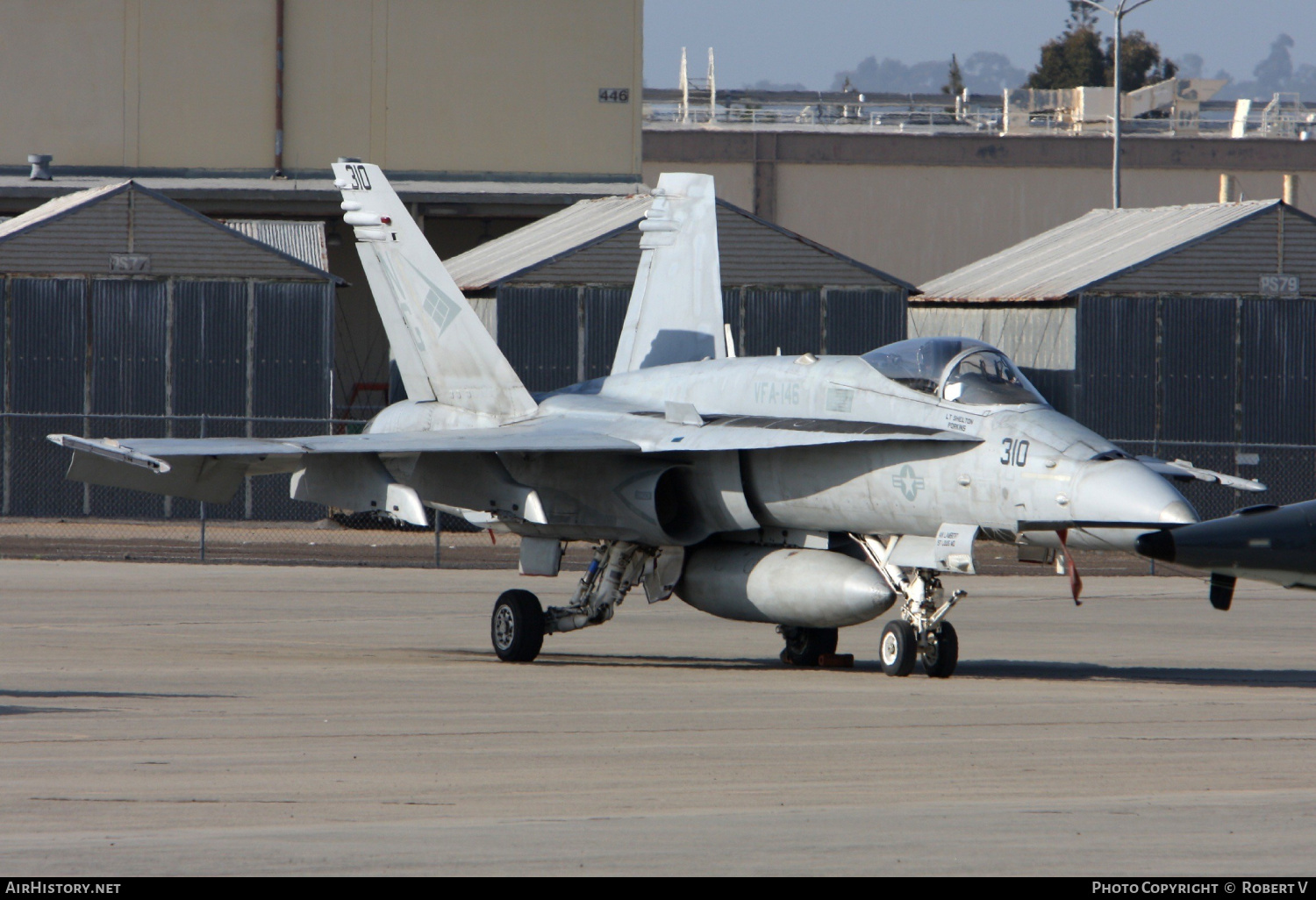 Aircraft Photo of 163757 | McDonnell Douglas F/A-18C Hornet | USA - Navy | AirHistory.net #618902