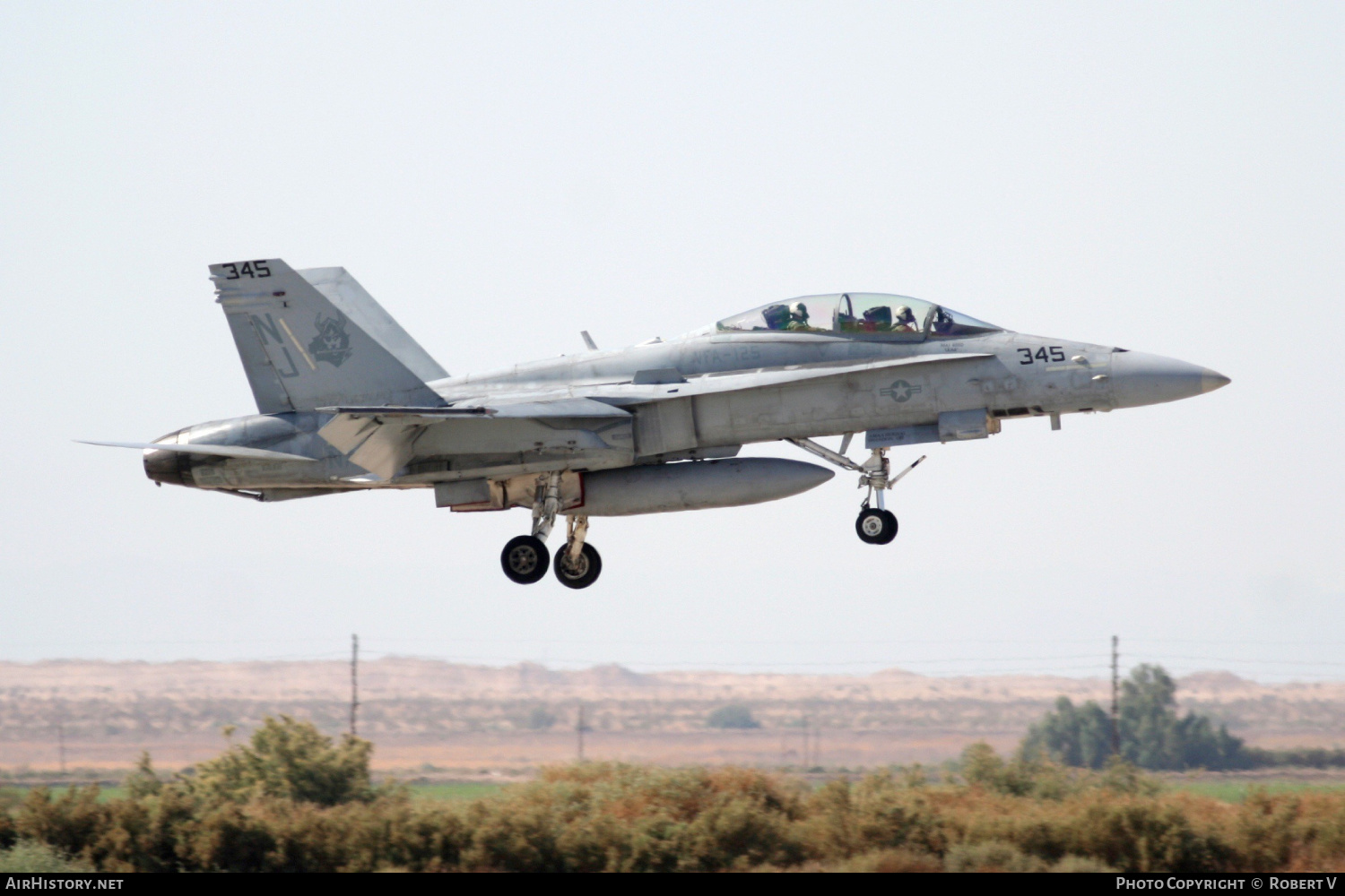 Aircraft Photo of 164068 | McDonnell Douglas F/A-18D Hornet | USA - Navy | AirHistory.net #618913