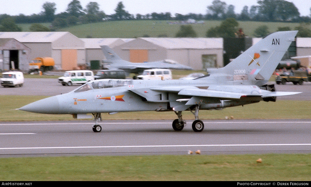 Aircraft Photo of ZD906 | Panavia Tornado F2 | UK - Air Force | AirHistory.net #618915