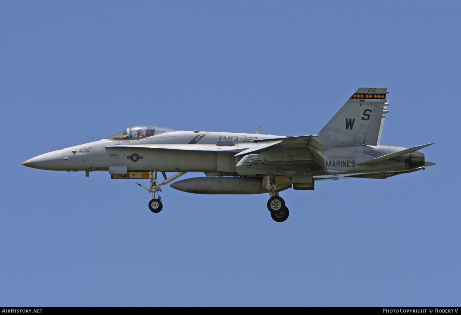 Aircraft Photo of 164975 | McDonnell Douglas F/A-18C Hornet | USA - Marines | AirHistory.net #619018