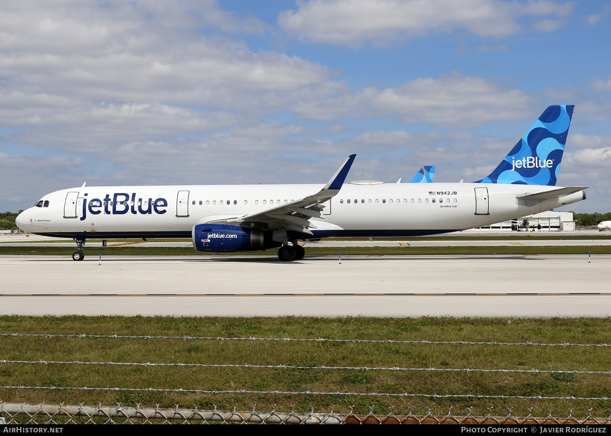 Aircraft Photo of N942JB | Airbus A321-231 | JetBlue Airways | AirHistory.net #619030