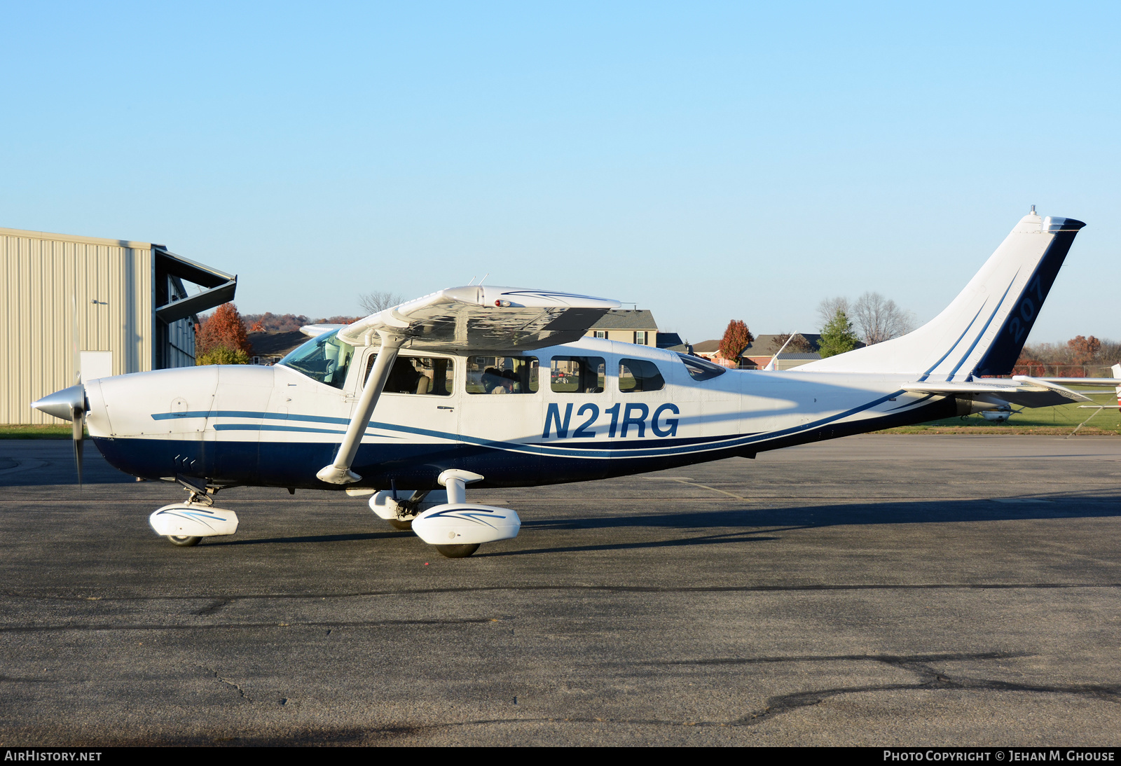Aircraft Photo of N21RG | Cessna T207 Turbo Skywagon 207 | AirHistory.net #619075
