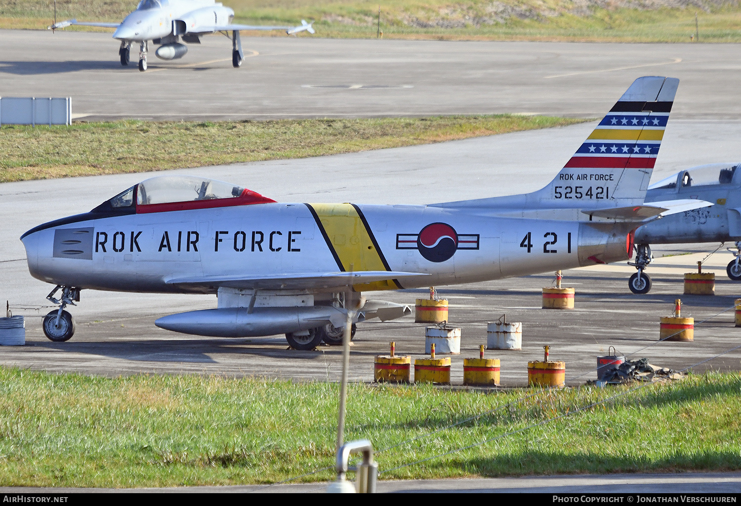 Aircraft Photo of 525421 / 421 | North American F-86F Sabre | South Korea - Air Force | AirHistory.net #619144