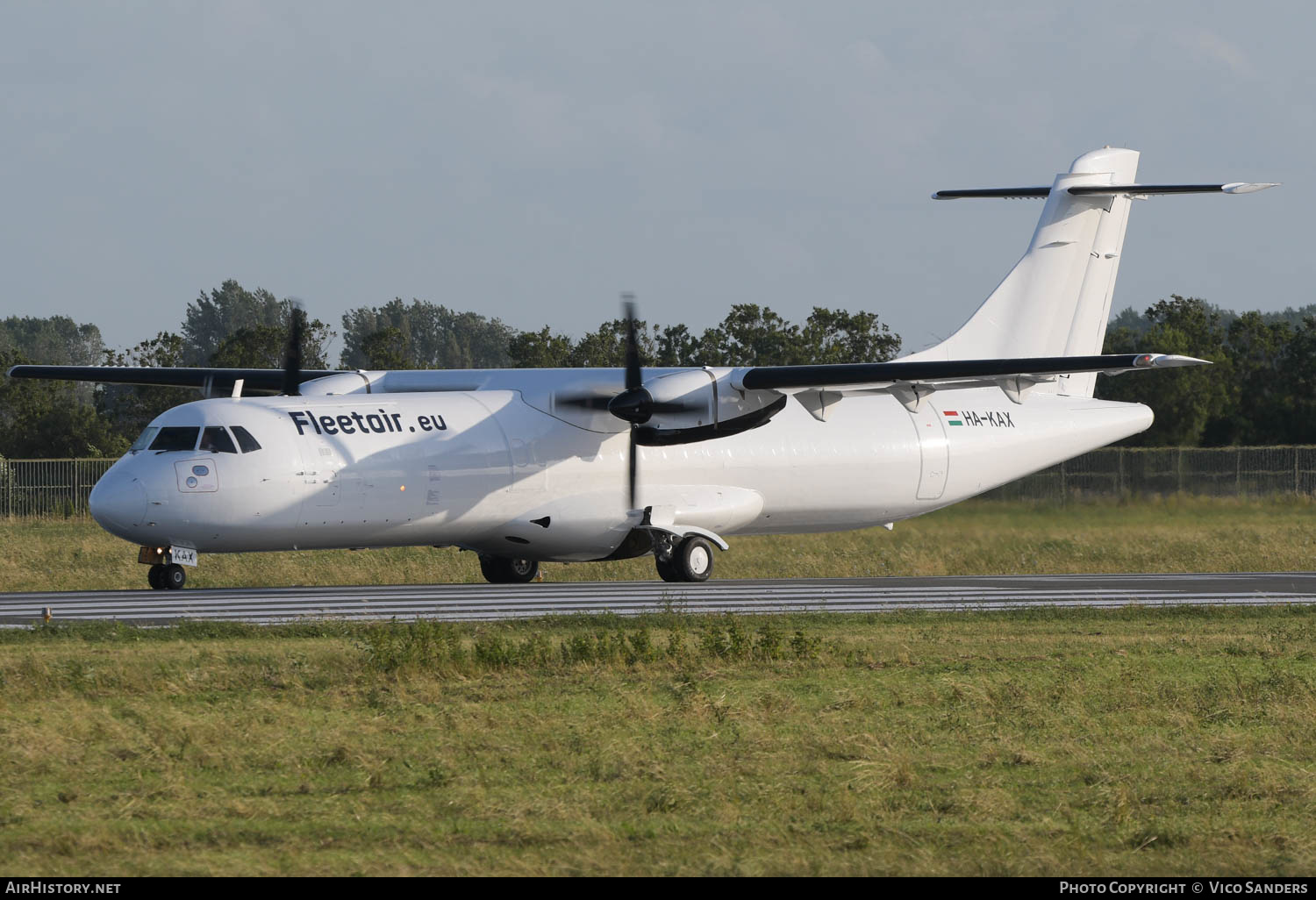 Aircraft Photo of HA-KAX | ATR ATR-72-201/F | Fleet Air | AirHistory.net #619150