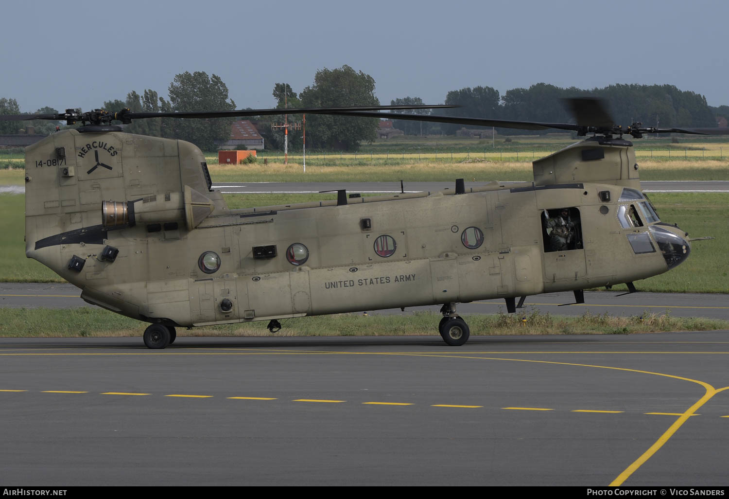 Aircraft Photo of 14-8171 / 14-08171 | Boeing CH-47F Chinook (414) | USA - Army | AirHistory.net #619170