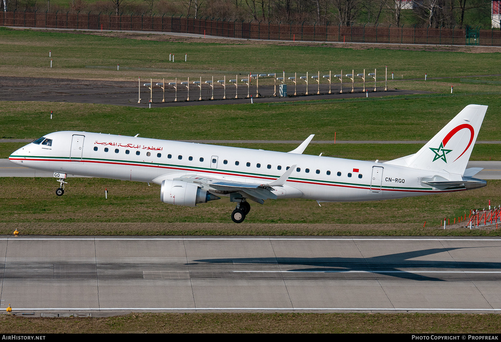 Aircraft Photo of CN-RGQ | Embraer 190AR (ERJ-190-100IGW) | Royal Air Maroc - RAM | AirHistory.net #619203